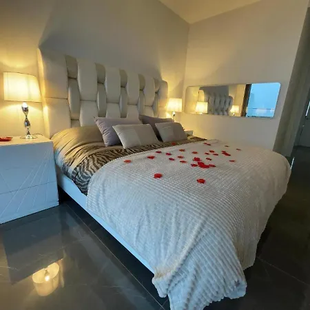 아파트 Belluba Luxury Bay *