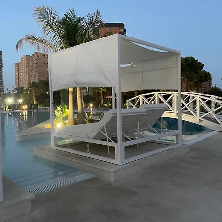 Belluba Luxury Bay 아파트 베니돔