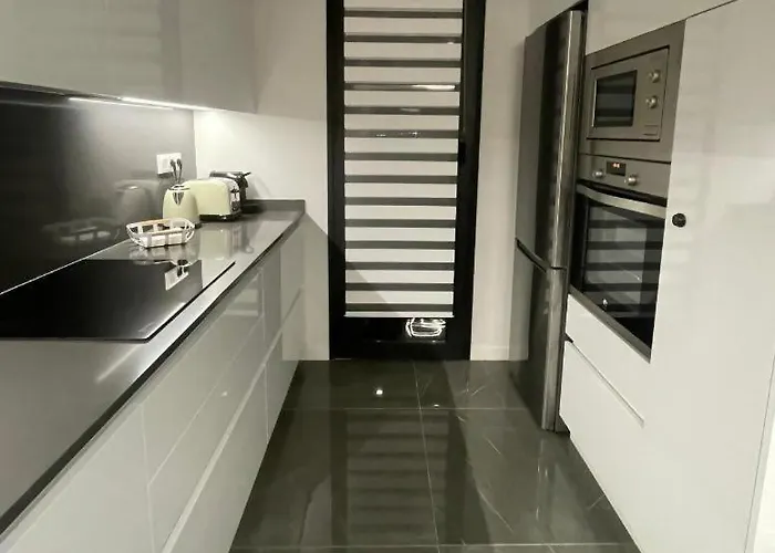 Belluba Luxury Bay Apartament *